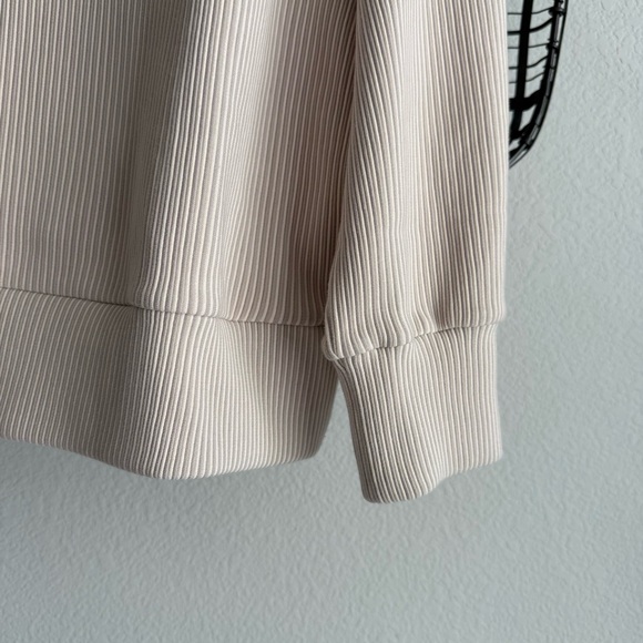 Varley Rhea half zip pullover - Picture 4 of 9